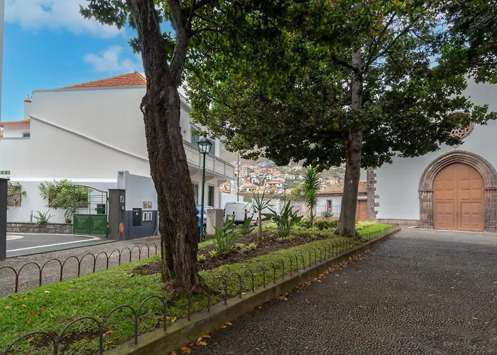 Village By Lovelystay Apartmán