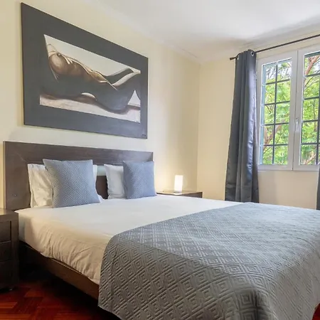 Village By Lovelystay Apartament *